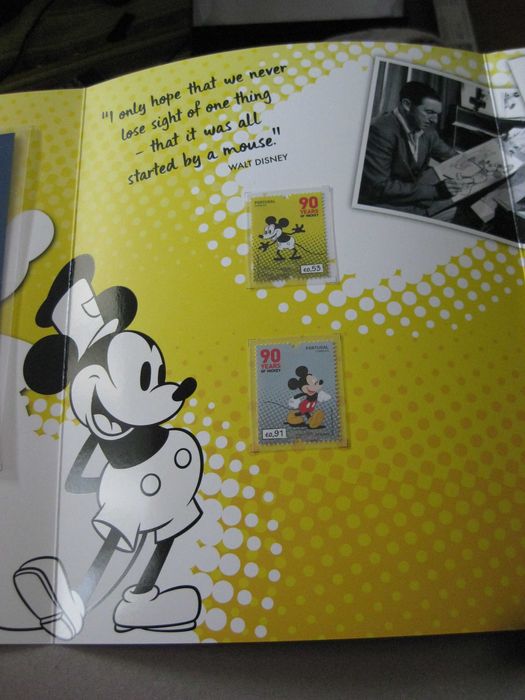 Carteira Especial 90 Anos Mickey numerada - nº 1614