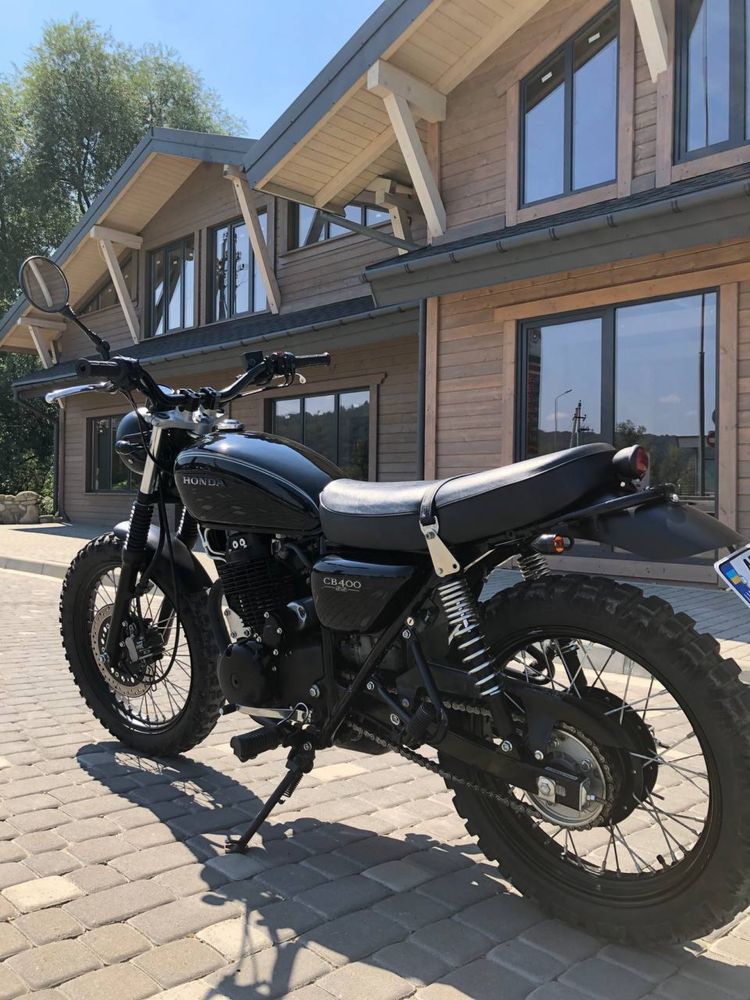 Honda CB400 SS Scrambler