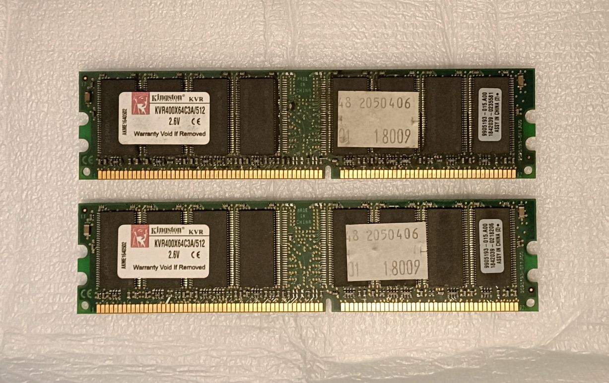 Kingston Memória RAM 2 x 512MB PC3200