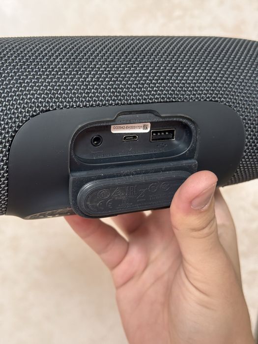Продам JBL Charge Essenetial Оригінал