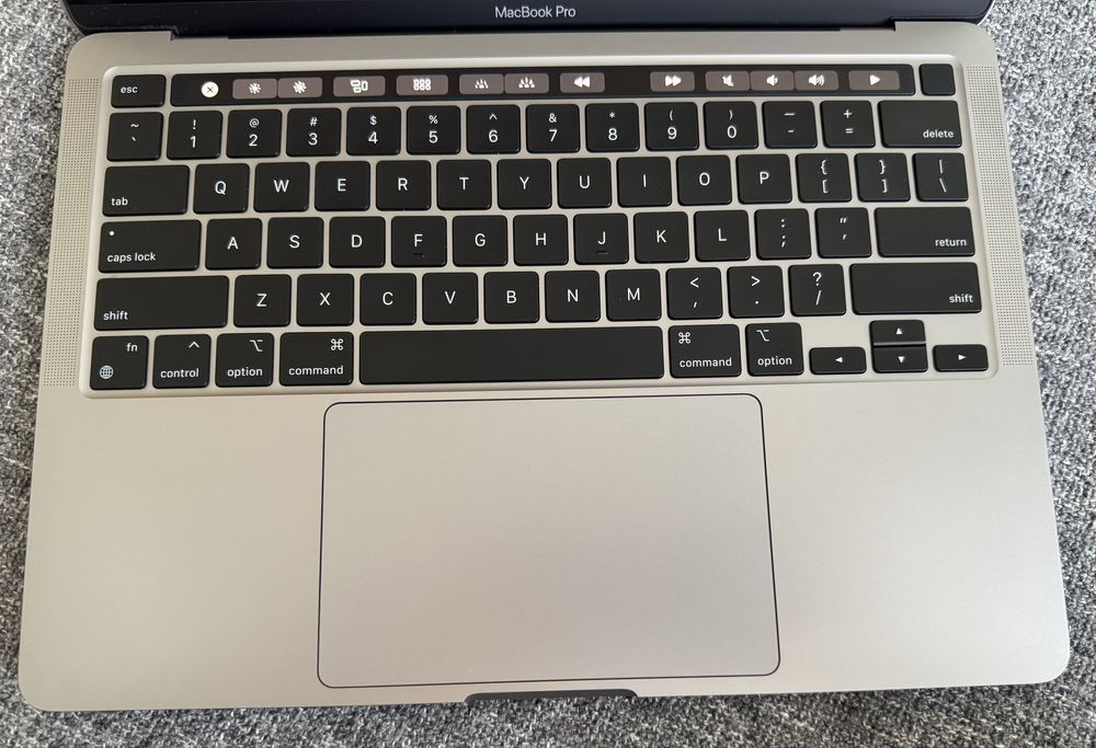 MacBook Pro 13” M2 / Touch Bar /8GB/256GB / Space Grey - Stan Jak Nowy
