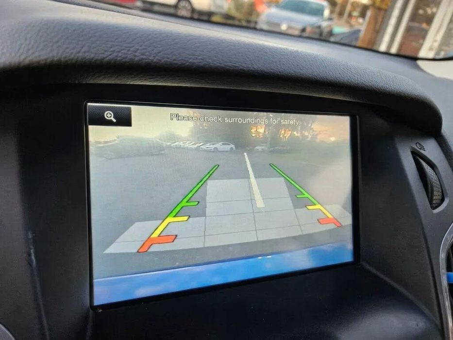 Ford Focus Titanium      2014