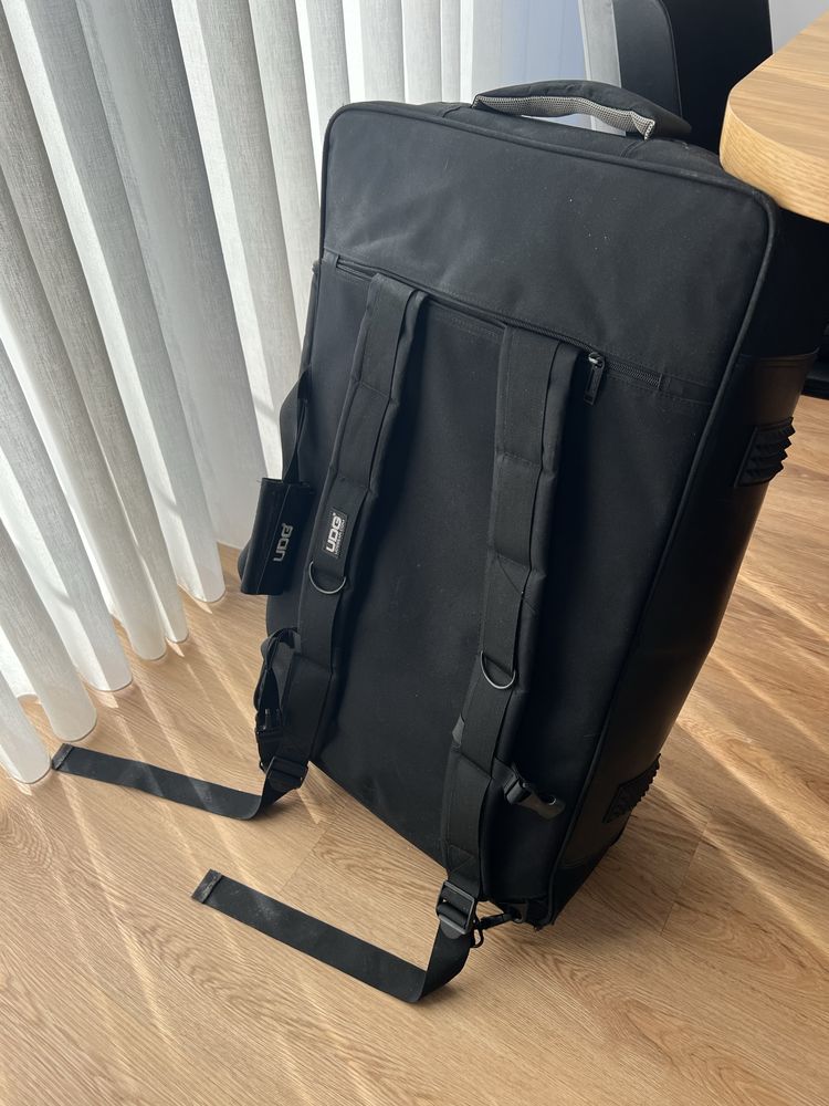 Mala UDG Urbanite Midi Controller Large