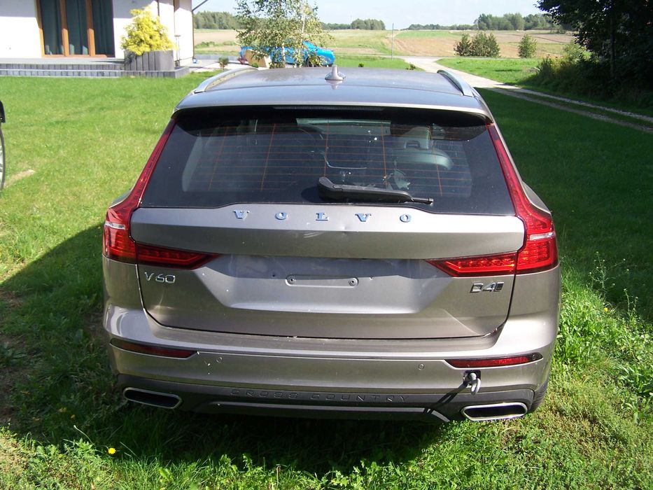 VOLVO V60 Cross Country D4 AWD 2019r