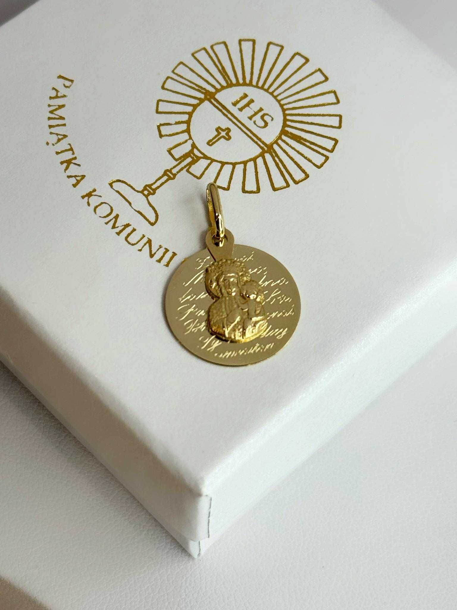 Złoty medalik Z Modlitwą Zdrowaś Maryjo Złoto 585 Komunia Chrzest