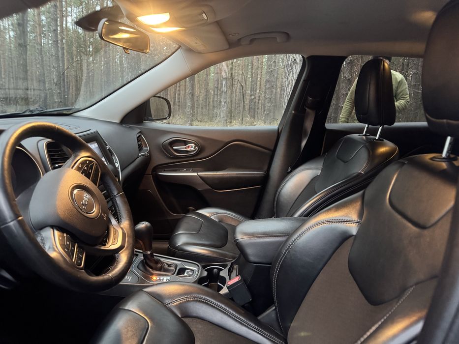 Jeep Cherokee 2018 2.4 4x4