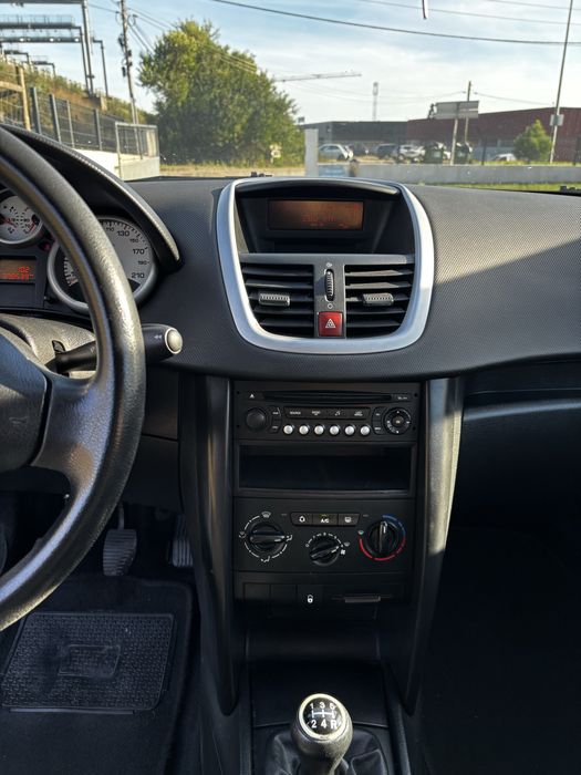 Peugeot 207 1.4HDI comercial