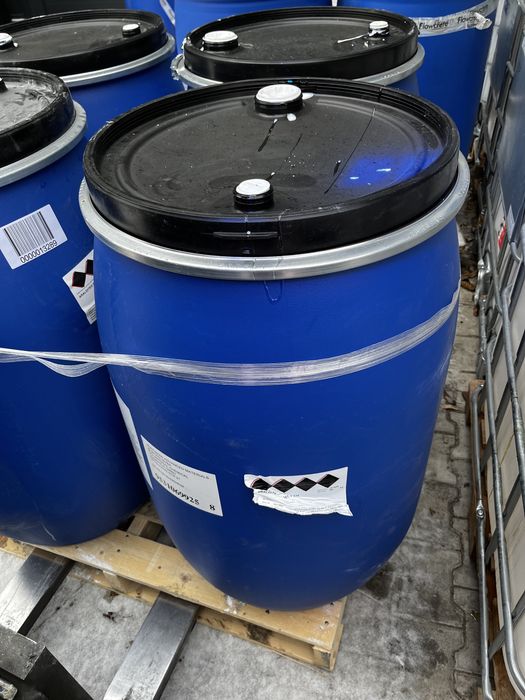 Beczka plastikowa 200l pomost