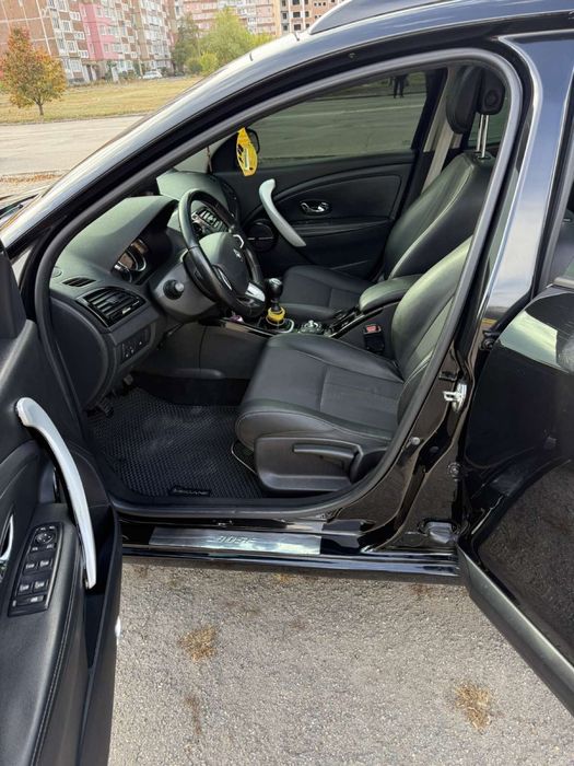 Продам авто в идеальном состоянии Рено Меган 3