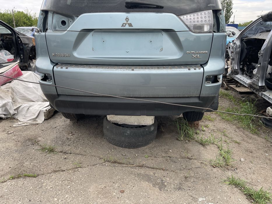 Mitsubishi Outlander XL по запчастям Разборка