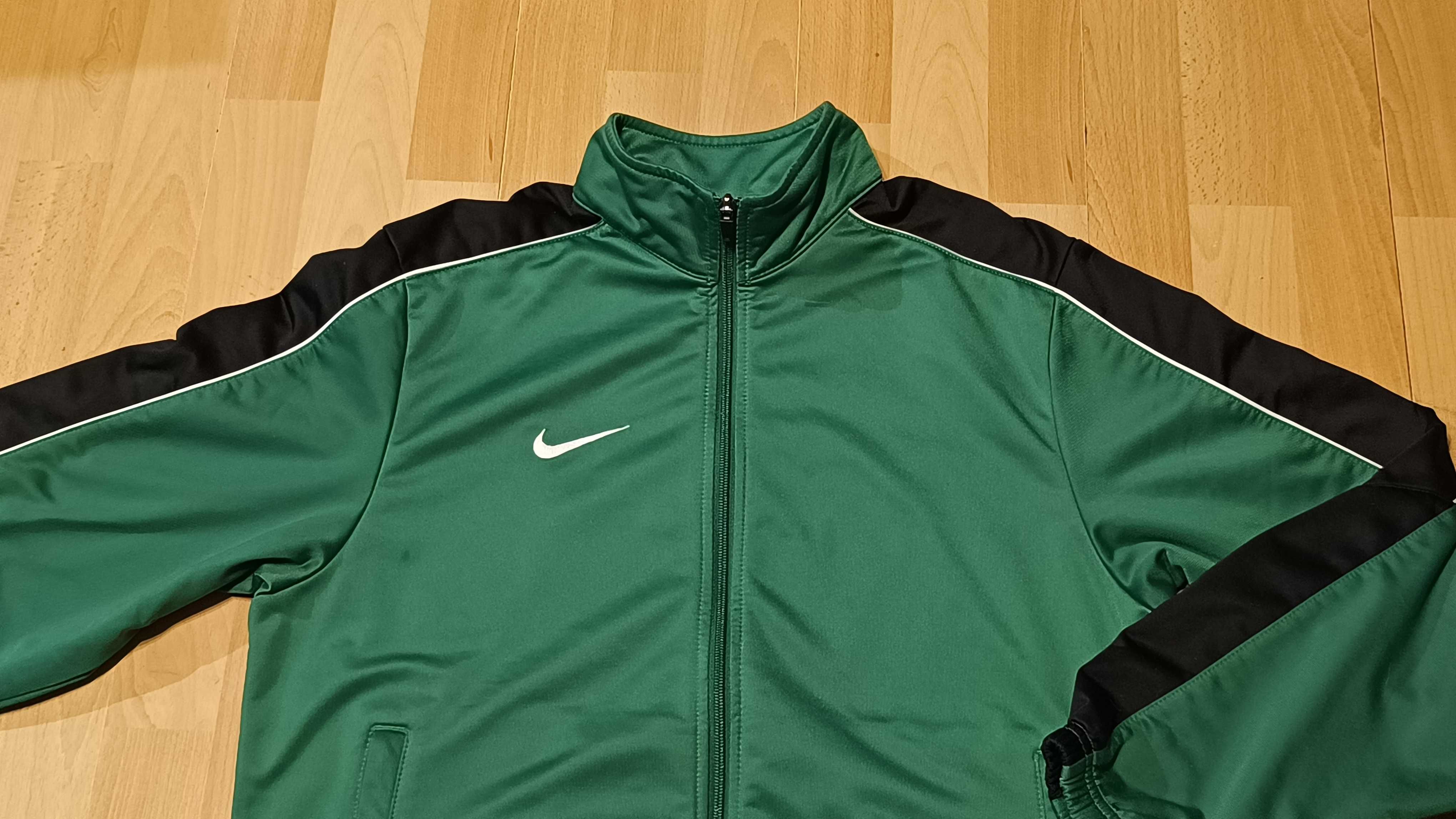 Bluza NIKE r.M stan bardzo dobry