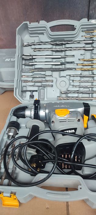 Потужний перфоратор 1500 ватт TITAN з Англії