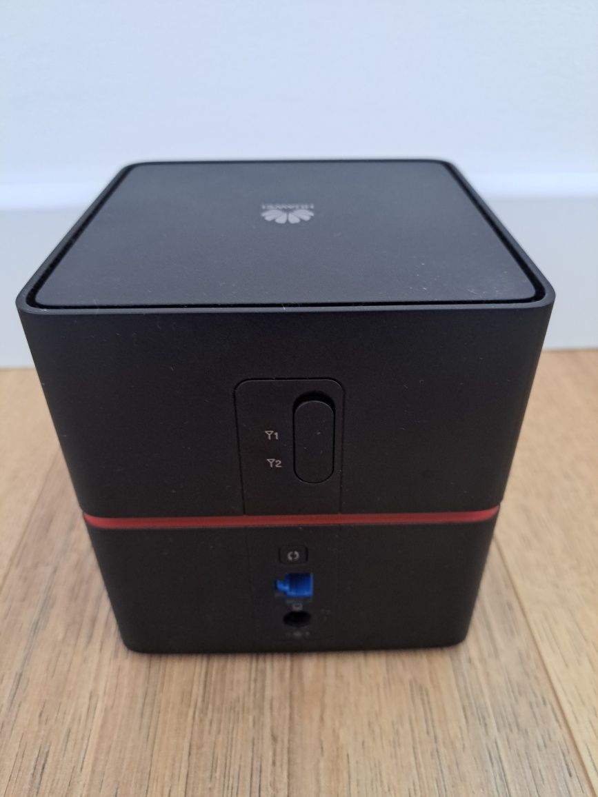 HUAWEI B529s-23a Router LTE300/50Mbs Stacjonarny Internet Mobilny