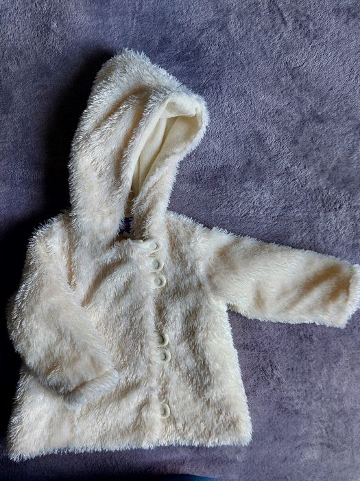 Casaco Bebê Em Pelos 3-6M