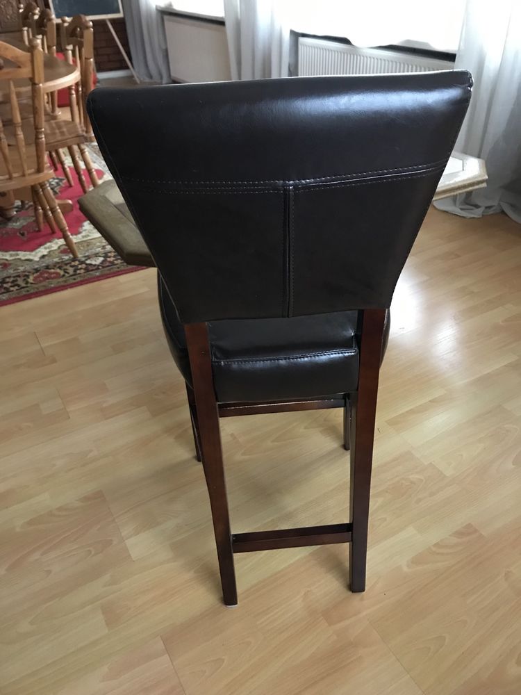 Крісла високі
