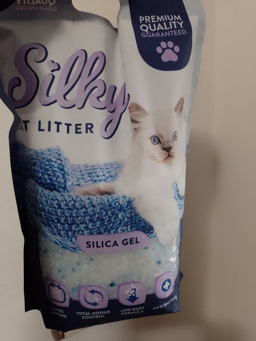 Żwirek silikonowy 3 x 3,8l + pellet drewniany 8kg - dla kota, gryzoni