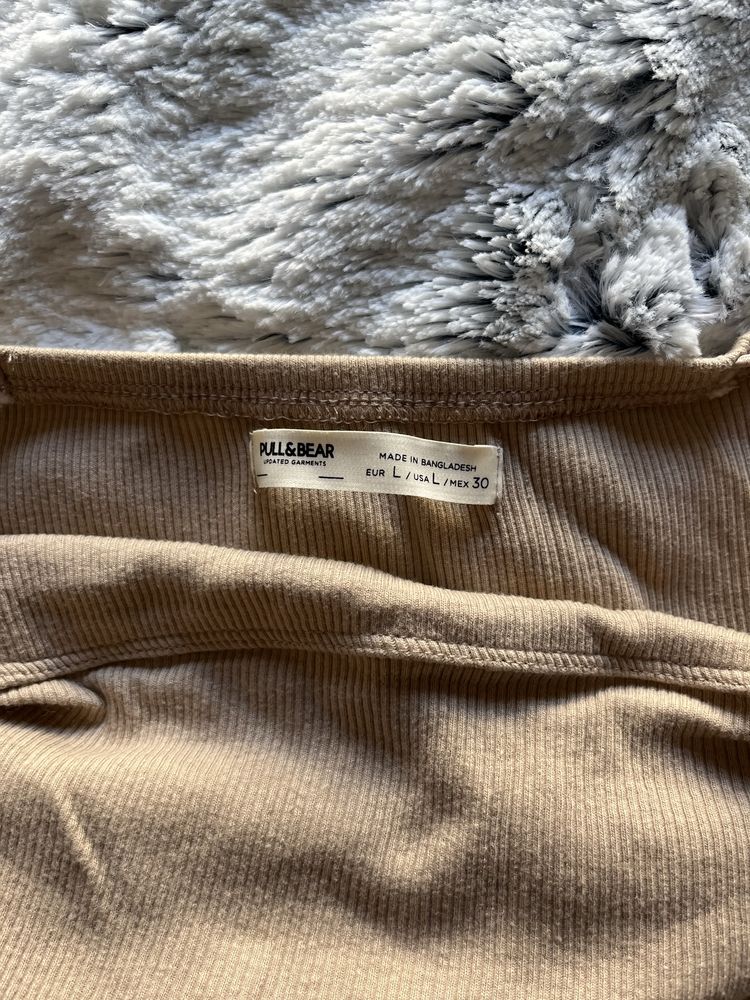 Vestido curto bege pull&bear