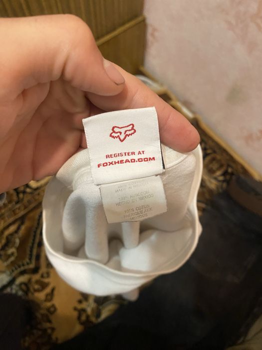 футболка fox    .