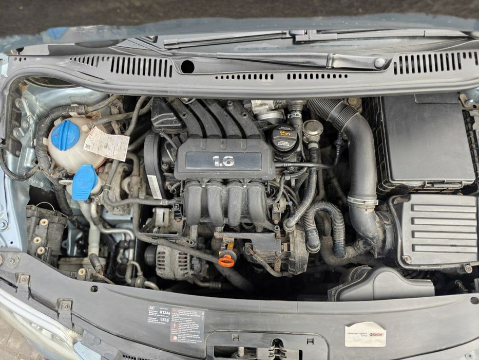 Volkswagen Touran 1.6 mpi