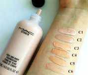 Тональная основа для лица и тела MAC Studio Face and BodyFoundation120