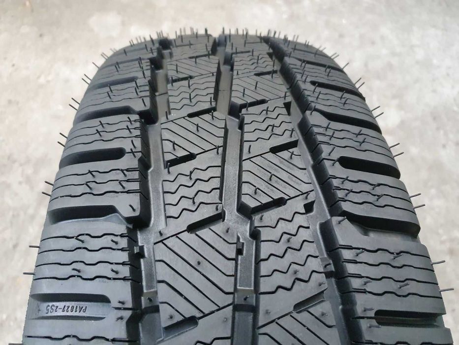 4x Michelin Agilis Alpin  215/60r17C  Nowe
