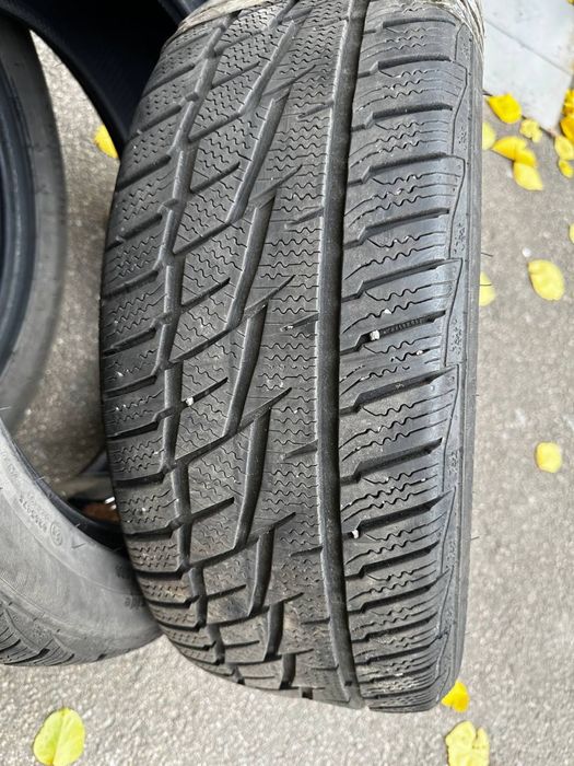 Зимові шини, р17