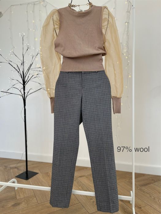 Welniane damskie spodnie Banana Republic kratka 2P