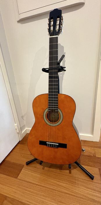 Guitarra classica + Saco + Suporte + afinador digital