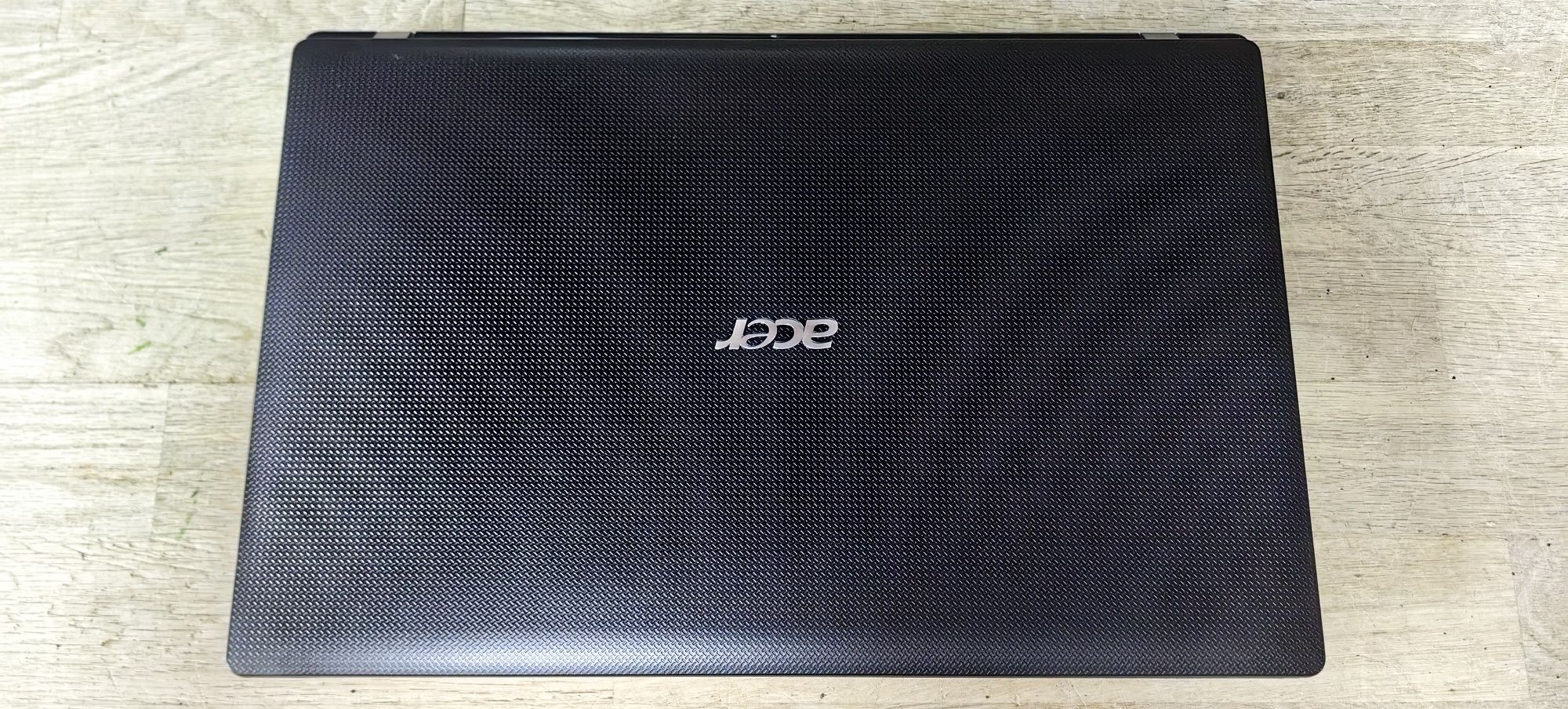 Ноутбук Acer Aspire 7560g/AMD A8-3500M/Ram 8Gb DDR3 /HDD 640Gb /Video