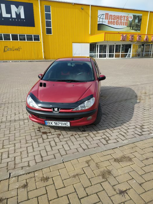 Продам Peugeot 206 1.4 бензин