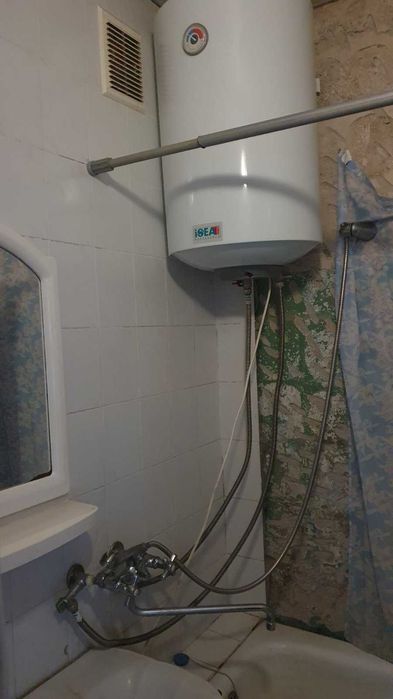 Продам 3х квартиру в центрі міста м індивідуальним опаленням