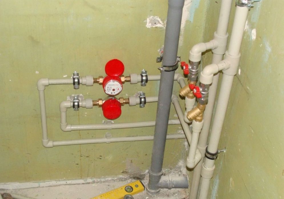 Вызов сантехника, хтз, индустриальная, ремонт бачков унитаза, инсталяц