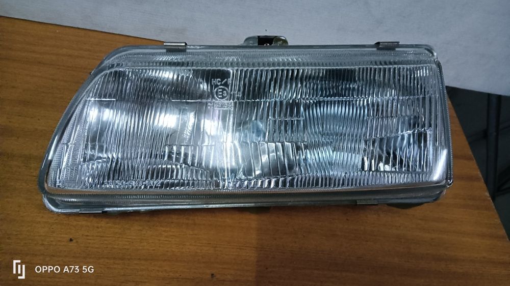 Farol Honda Civic ótica esquerda 1988