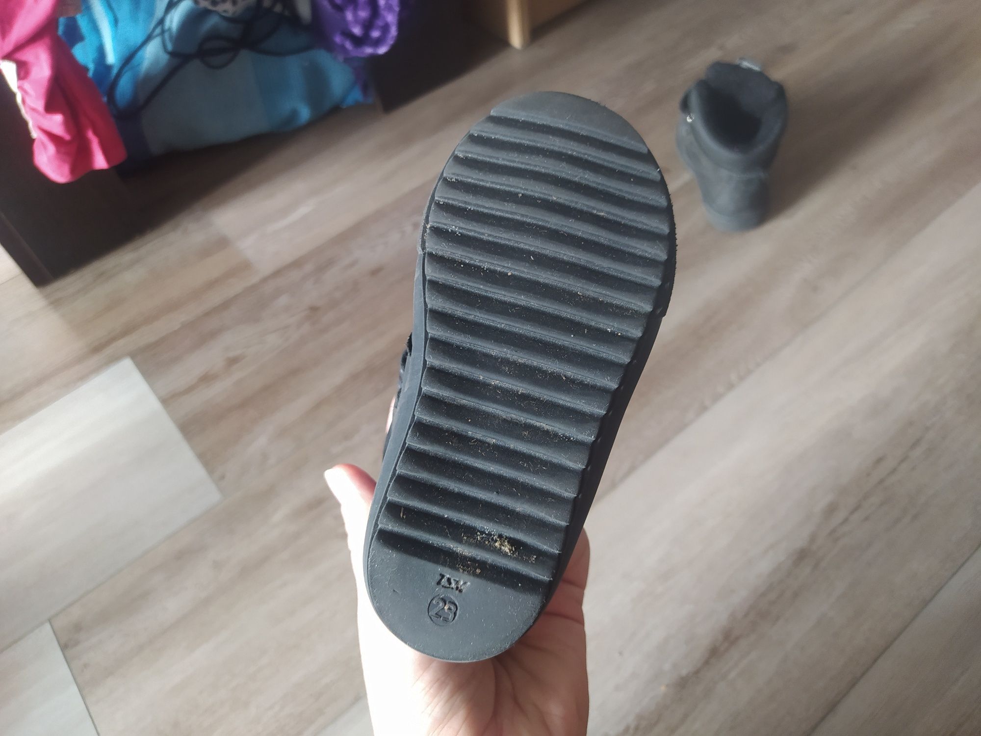 Czarne zimowe buty Mazurek r. 23