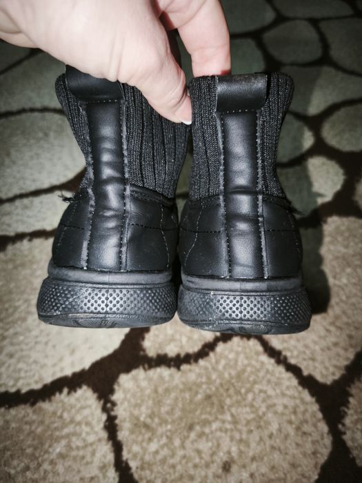 Чобітки демісезонні 29 розмір