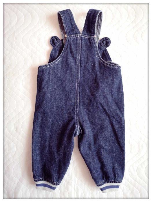 Джинсовий комбiнезон.