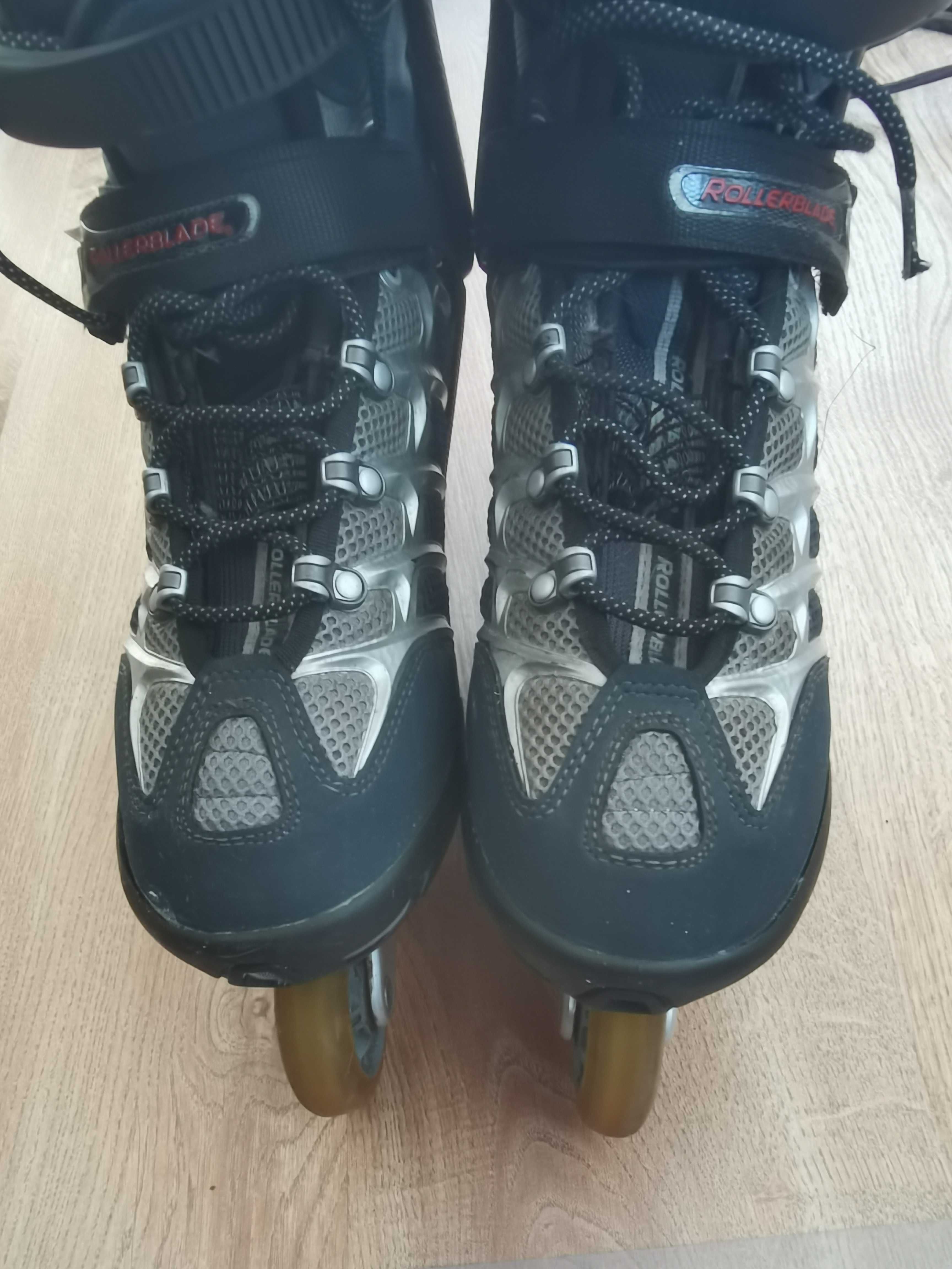 Rolki Rollerblade 43