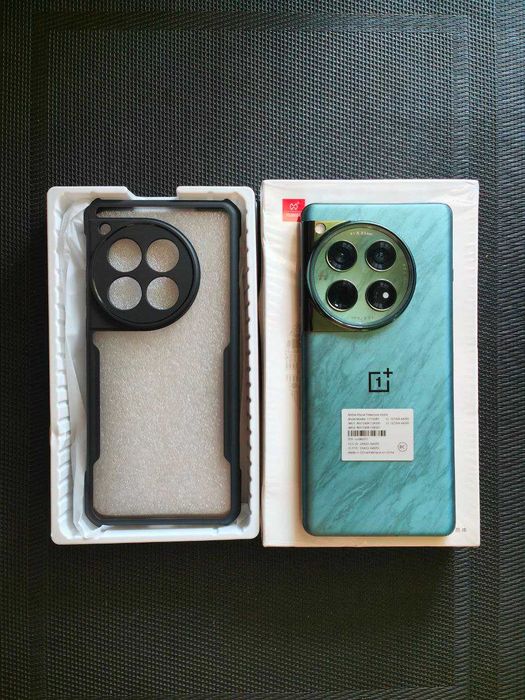 OnePlus 12 16/512Gb Flowy Emerald 120Hz EU. Гарантія