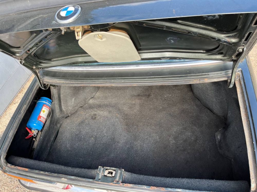 Bmw e28 m30b25 1984г
