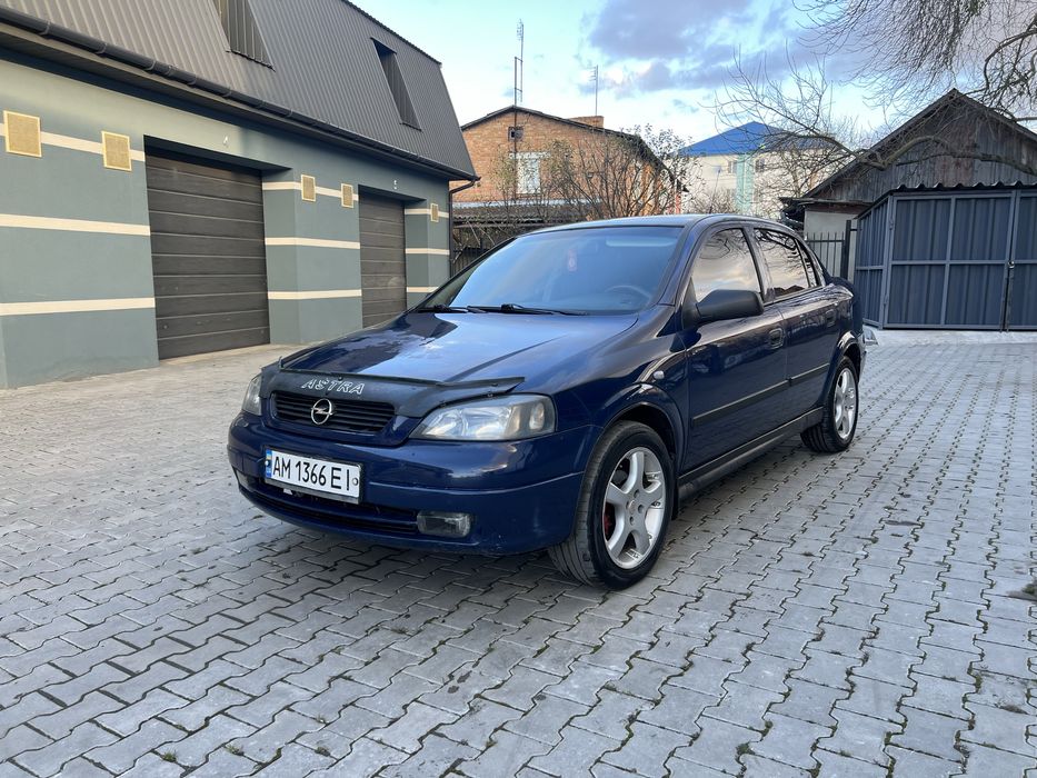 Продам Opel Astra 1.4 бенз
