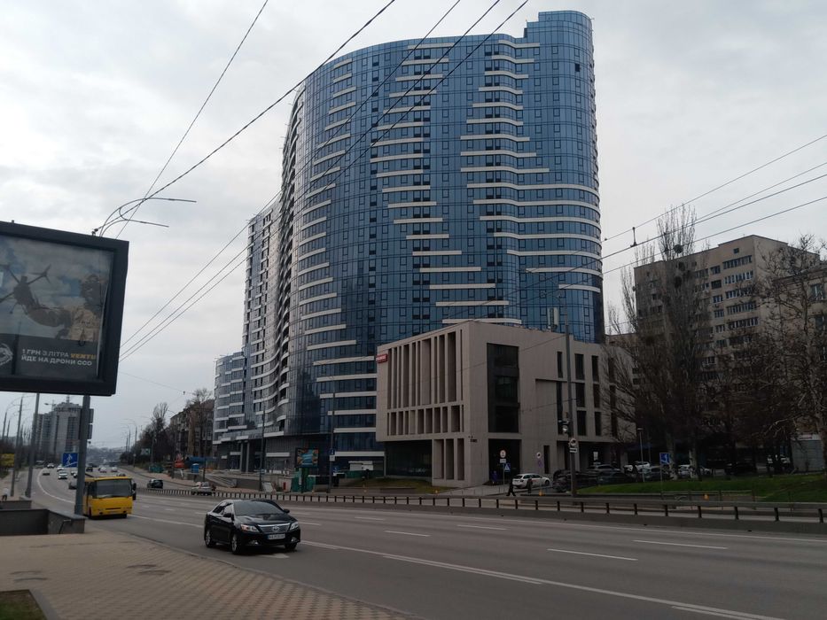 Продаж квартири в ЖК Ария-метро Дружбы Народов