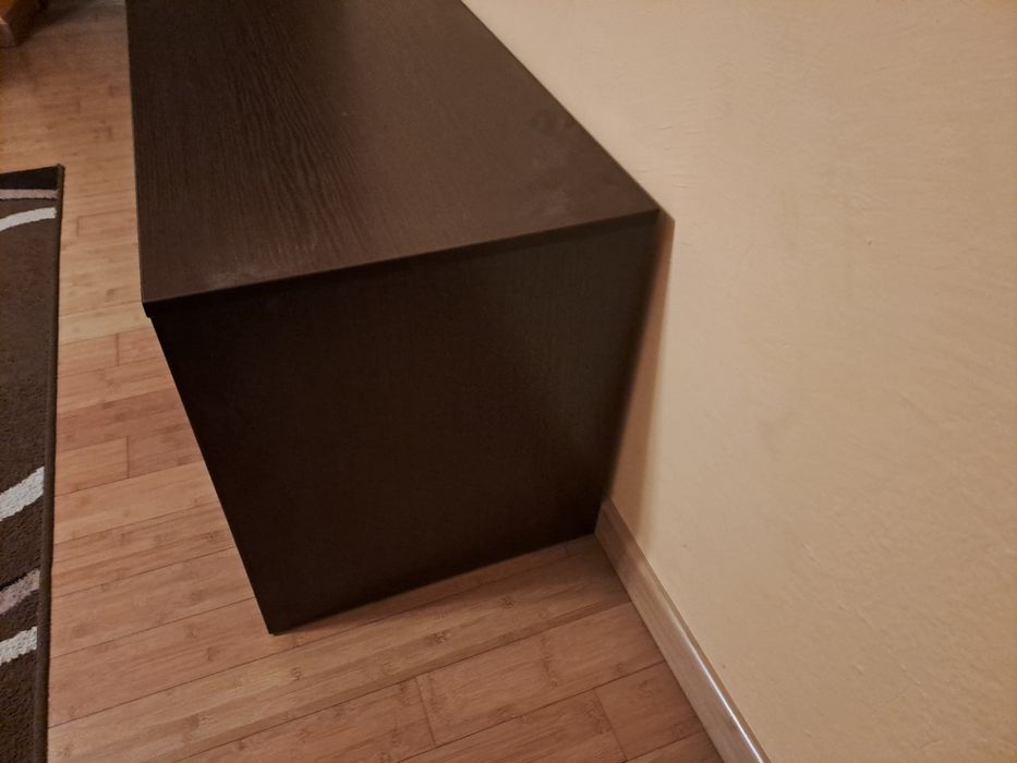 Szafka RTV Wymiary: szerokość 116cm wysokość 58cm, głębokość 50,5 cm.