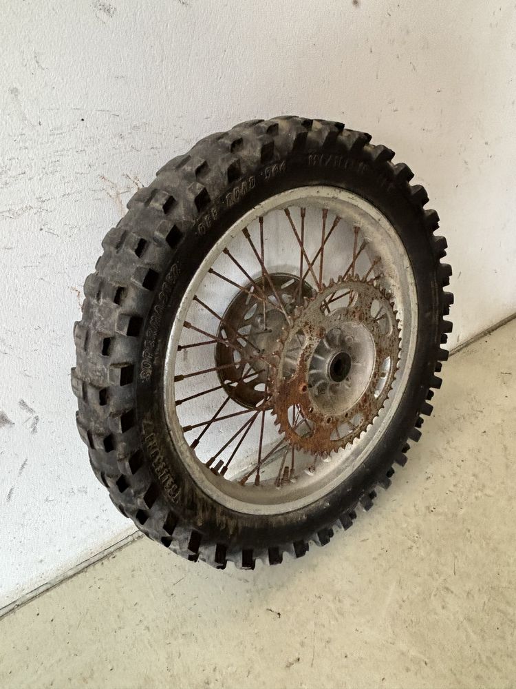 Koło Tył Tylne 18Cali Oś 20mm Cross Enduro SUZUKI TS125 Rm Yz Kx Sx Dt