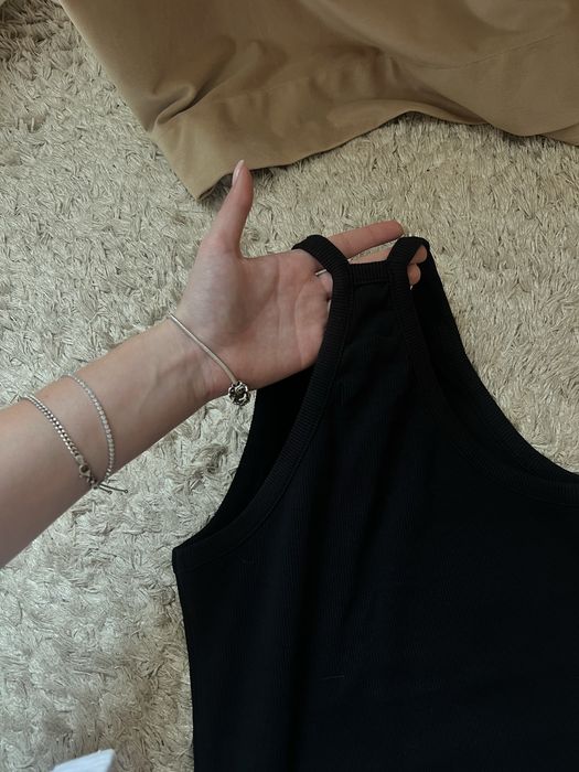 Плаття чорне в обтяжку