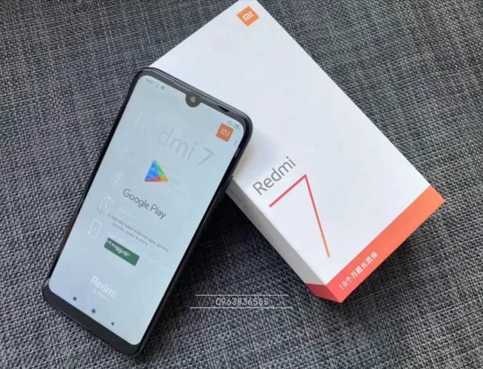 Global Xiaomi Redmi 7 4/64GB Black чохол захисне скло новий смартфон