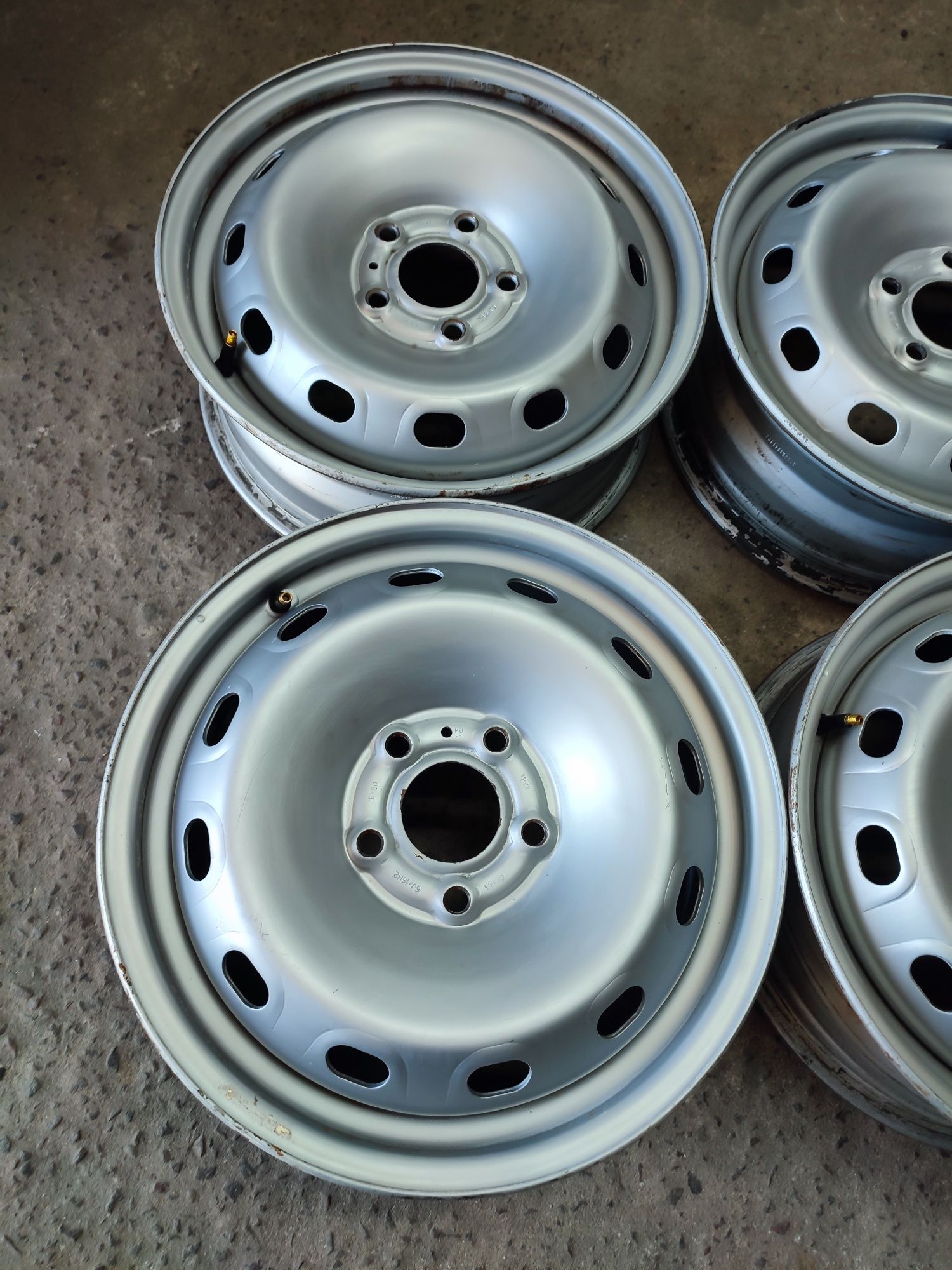 Диски 5/114.3 R16 Renault Traffic Daster Opel Vivaro