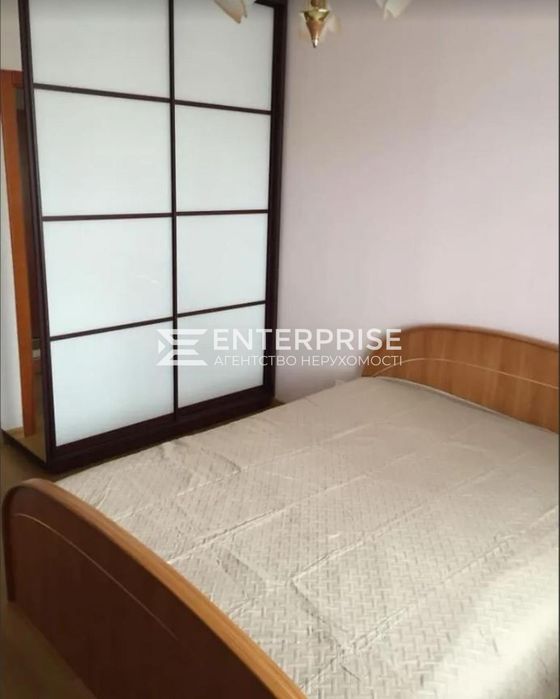 Продаж 2-к квартири з ремонтом та меблями  вул. Бальзака Троєщина