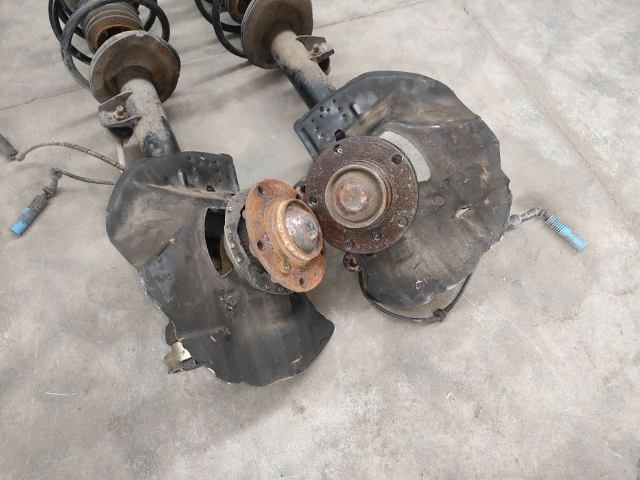 BMW E46 compact amortyzator McPherson lewy lub prawy przód przedni