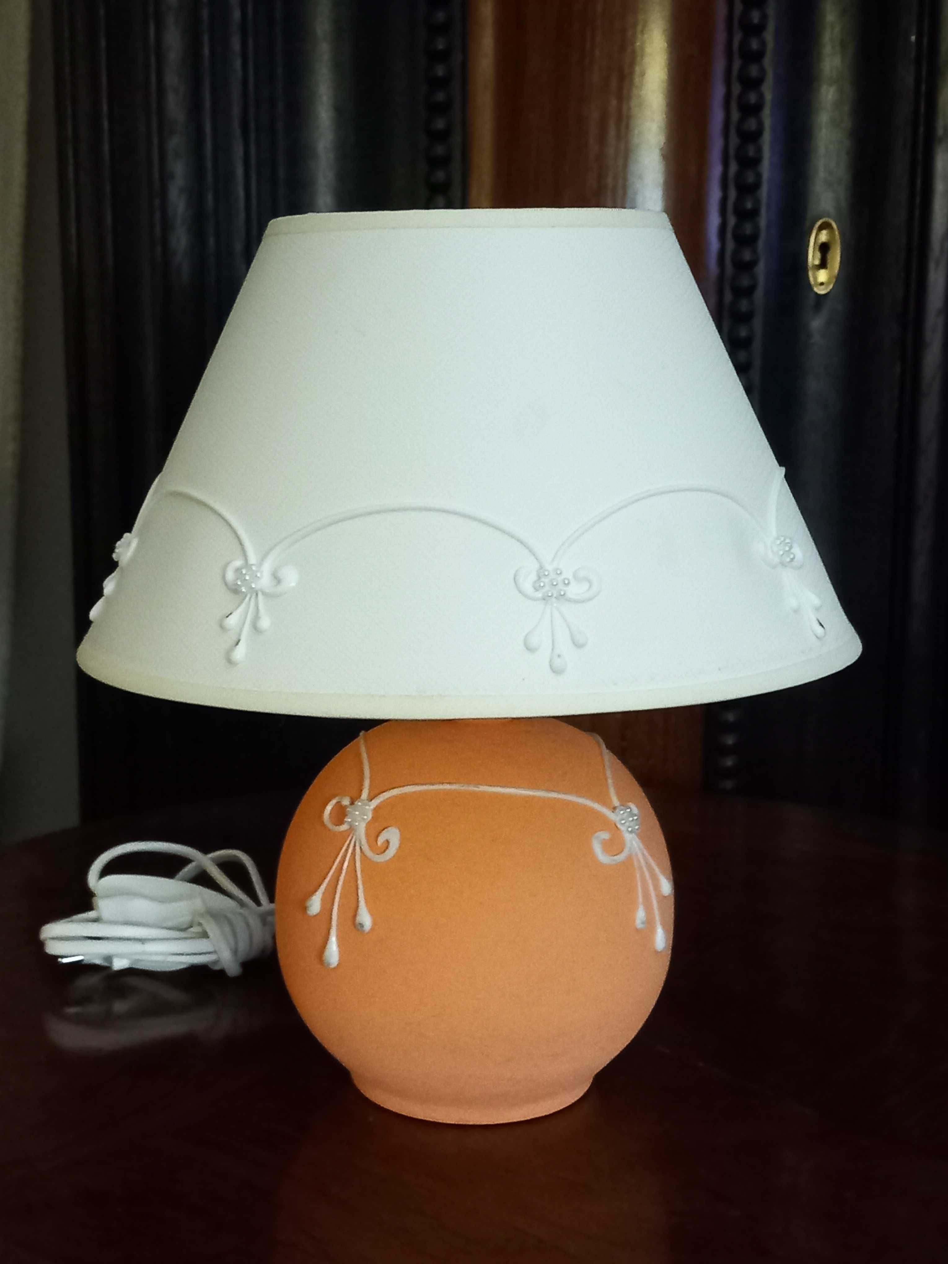 Lampa ceramiczna recznie zdobiona