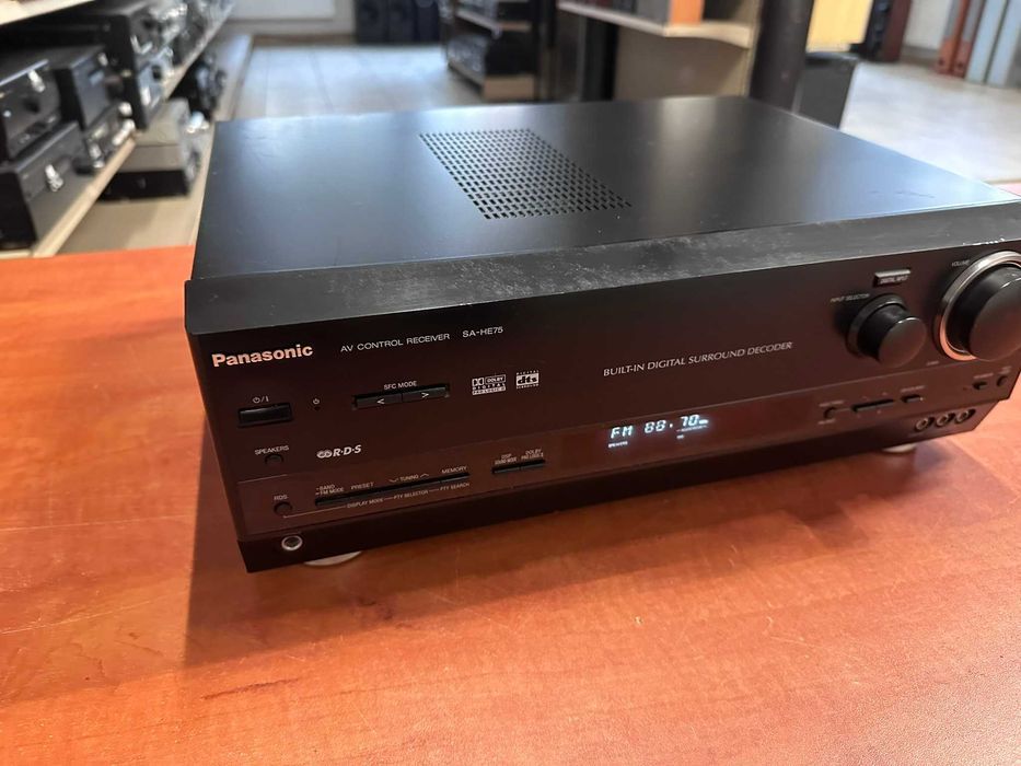 Amplituner Panasonic SA-HE 75